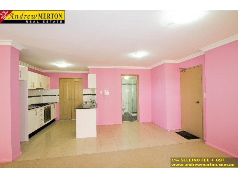 1/8 Oxford Street, Blacktown NSW 2148