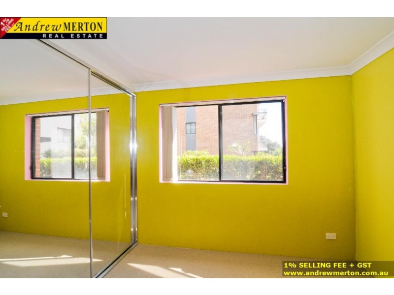 1/8 Oxford Street, Blacktown NSW 2148