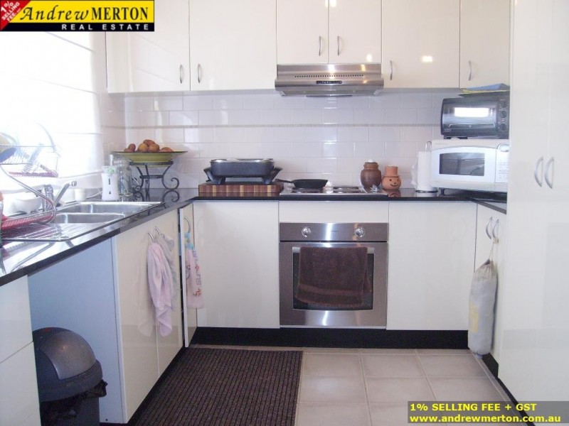 3/85 Warrimoo Ave., Quakers Hill NSW 2763