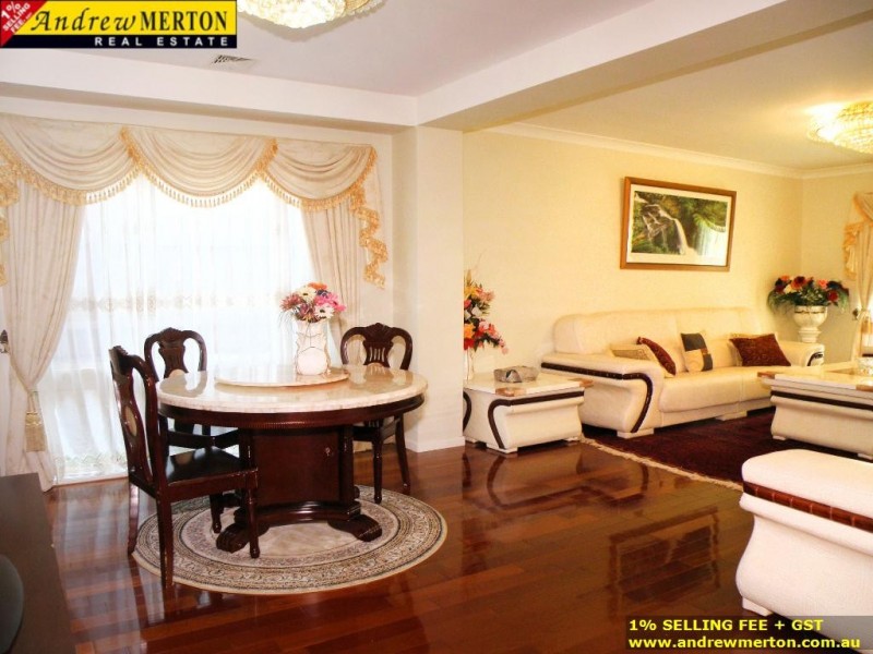 7 Carmelo Crt, Kellyville NSW 2155