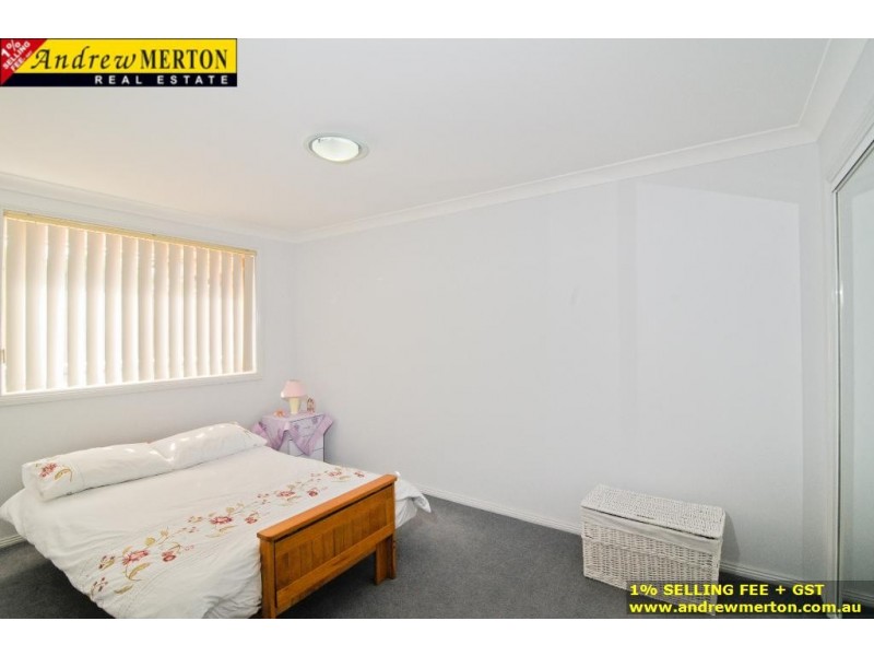 13/9 Stanbury Ave, Quakers Hill NSW 2763