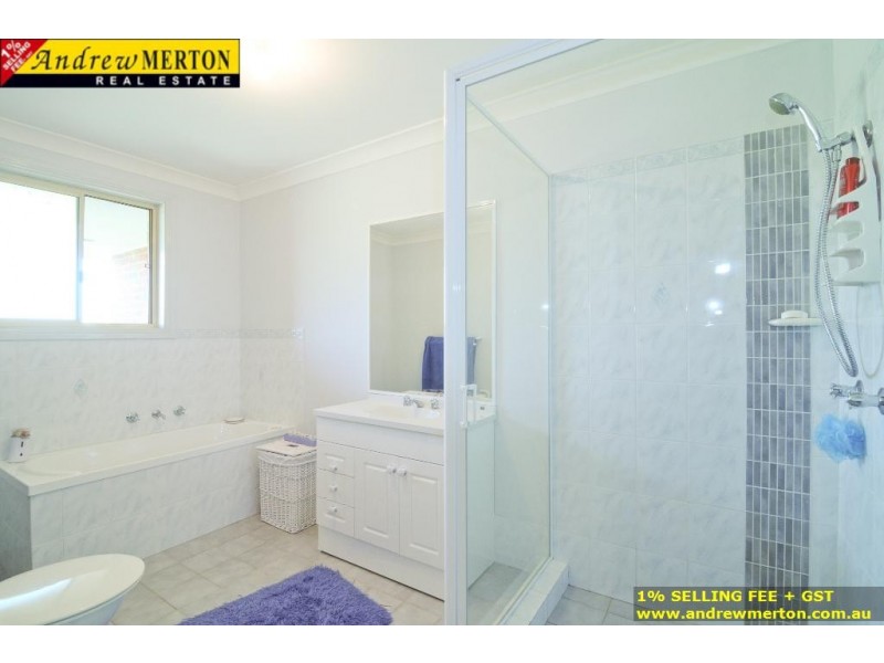 13/9 Stanbury Ave, Quakers Hill NSW 2763