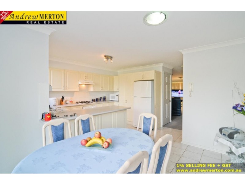 13/9 Stanbury Ave, Quakers Hill NSW 2763