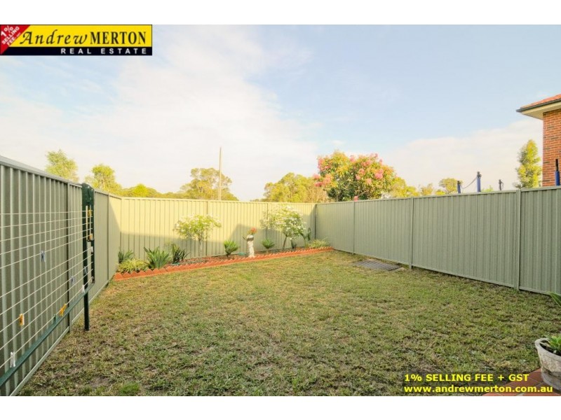13/9 Stanbury Ave, Quakers Hill NSW 2763