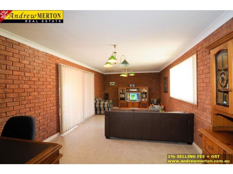 62 Ridgeway Crescent, Quakers Hill NSW 2763