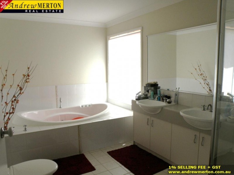 7 Carmelo Crt, Kellyville NSW 2155