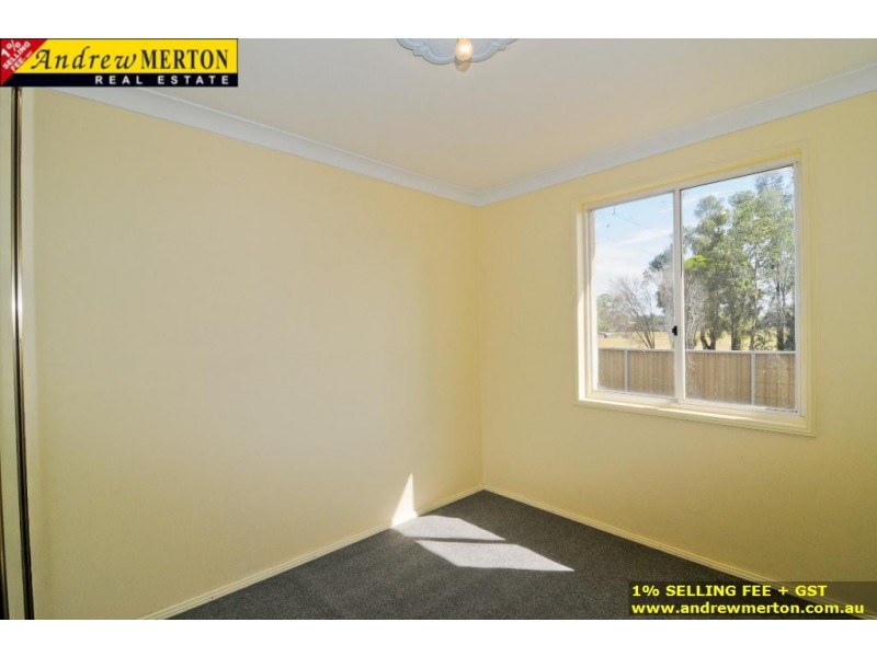 31 Siemens Cr, Emerton NSW 2770