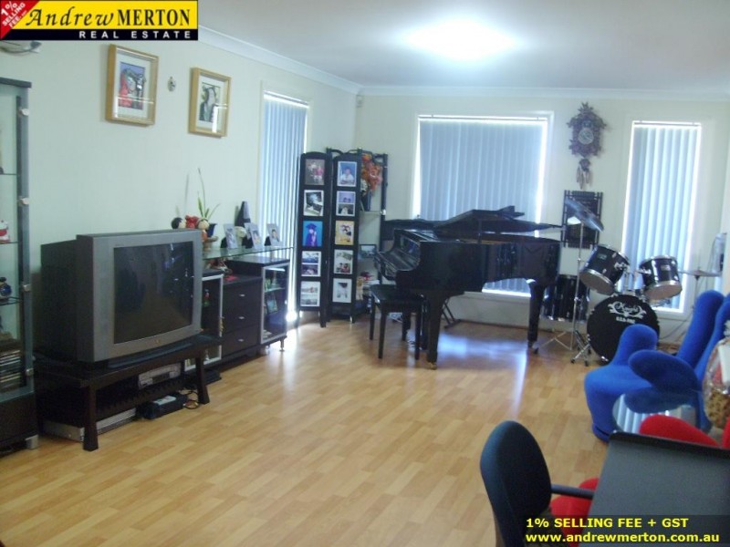 5 Durras Pl, Woodcroft NSW 2767