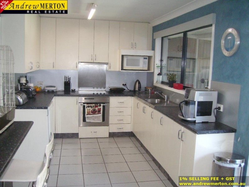 4 Jodie Place, Quakers Hill NSW 2763