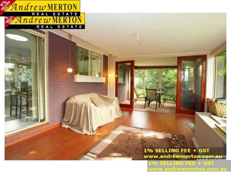 28 Kingfisher Pl, Glendenning NSW 2761