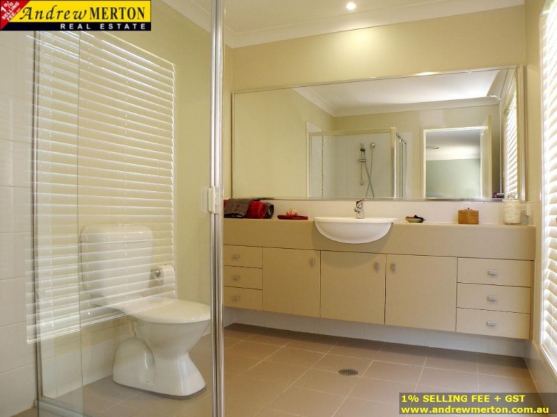 32 Deneden Ave, Kellyville Ridge NSW 2155