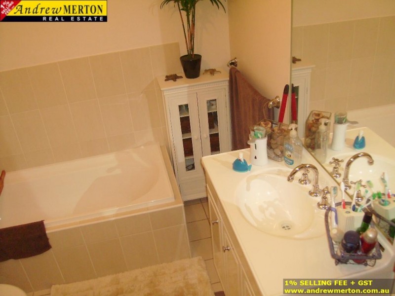 3/85 Warrimoo Ave., Quakers Hill NSW 2763