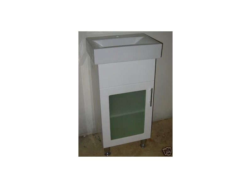 22 EMAIL ST, Quakers Hill NSW 2763