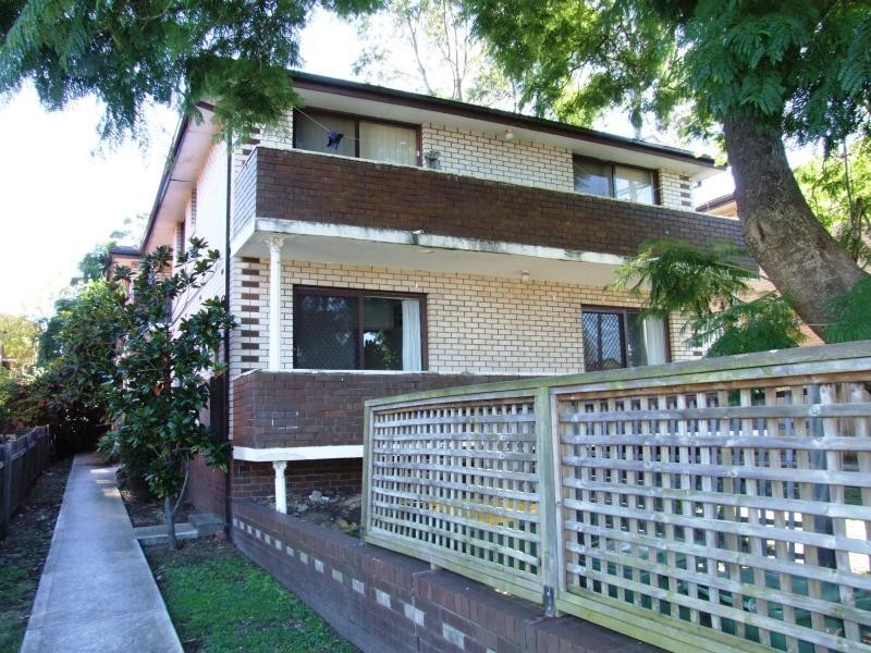 2/118 Good Street, Harris Park NSW 2150