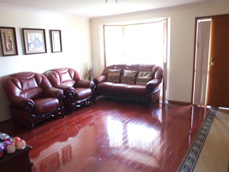 3 Mandarin Way, Glenwood NSW 2768