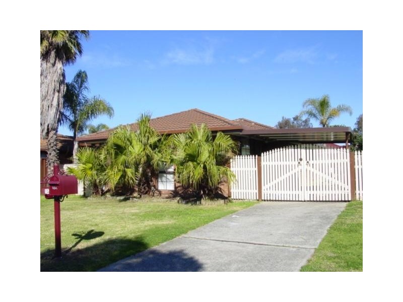 13 Alroy Cres, Hassall Grove NSW 2761