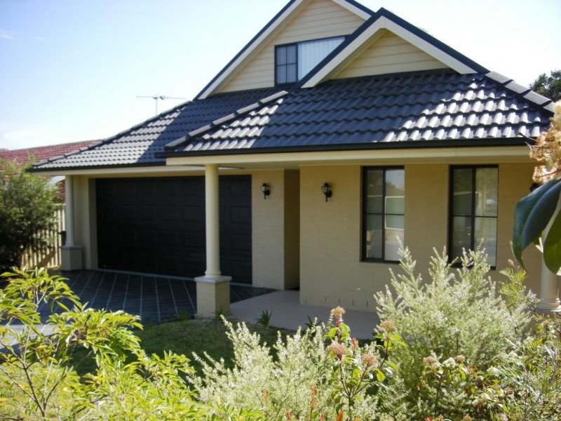 2/1 Windrush Circuit, St Clair NSW 2330