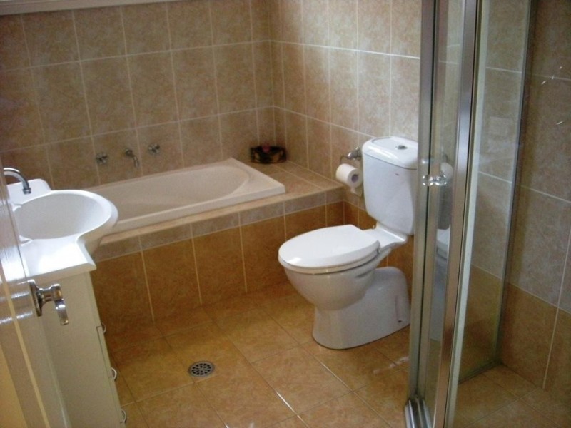 2/1 Windrush Circuit, St Clair NSW 2330