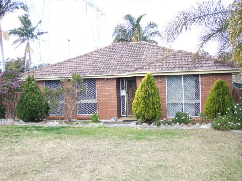 8 Clem Pl, Shalvey NSW 2770