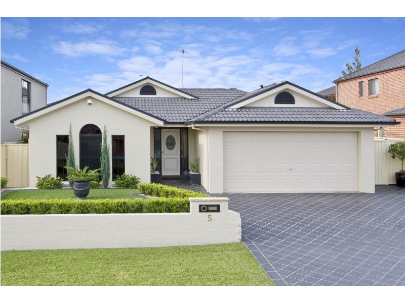 5 Pardalote Street, Glenwood NSW 2768