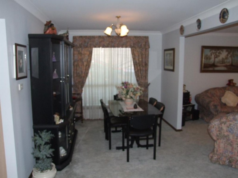 99B Pagoda Cres, Quakers Hill NSW 2763