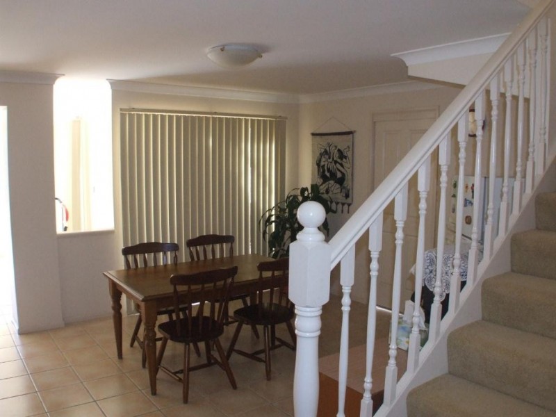 27 Tangerine Dr, Quakers Hill NSW 2763