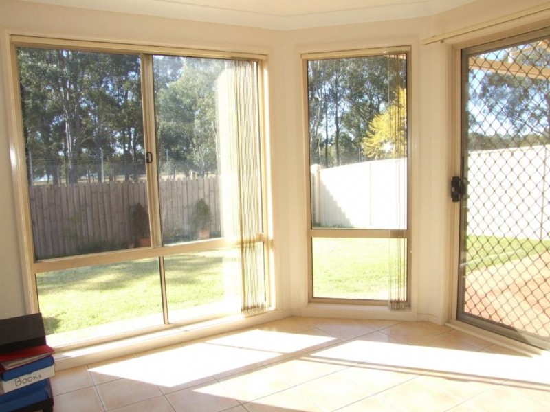 27 Tangerine Dr, Quakers Hill NSW 2763