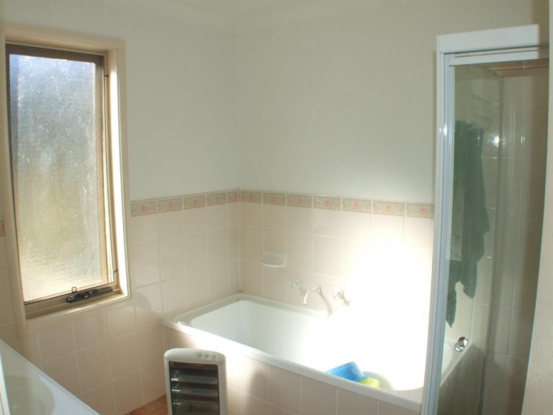 27 Tangerine Dr, Quakers Hill NSW 2763