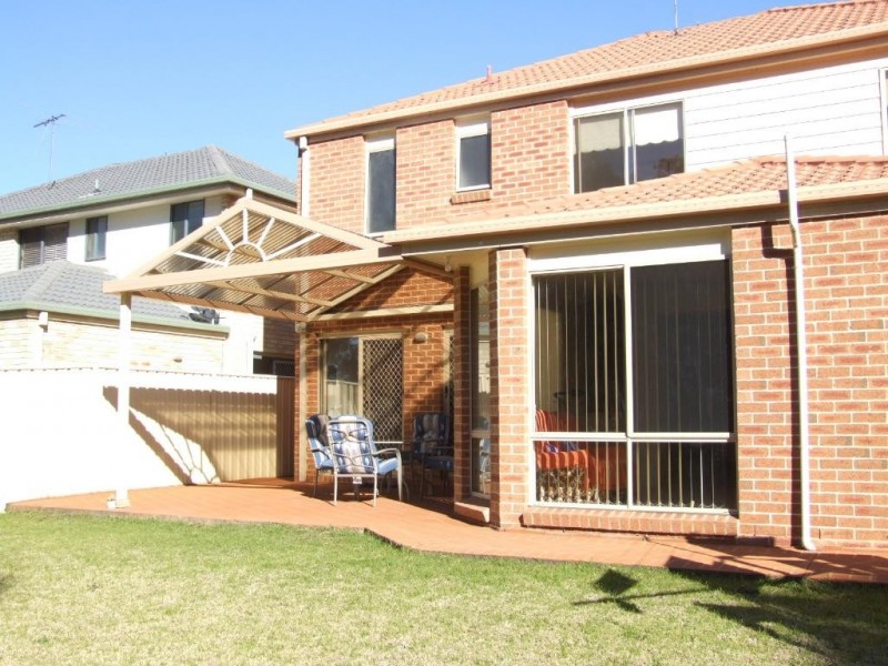 27 Tangerine Dr, Quakers Hill NSW 2763