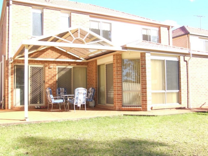 27 Tangerine Dr, Quakers Hill NSW 2763