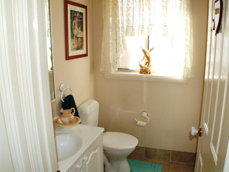 11 Conjola Pl, Woodcroft NSW 2767