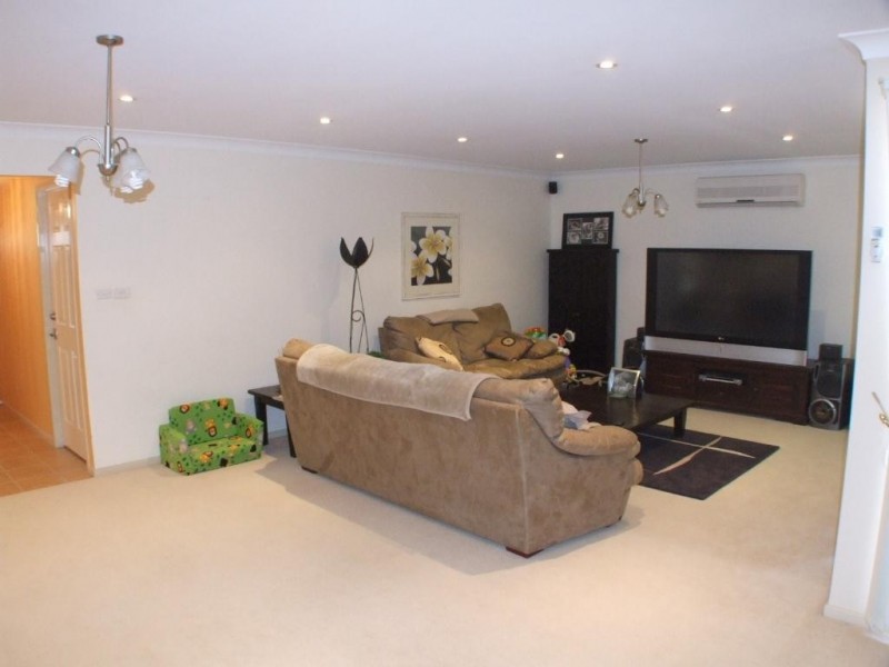 6 Mars Way, Glenwood NSW 2768
