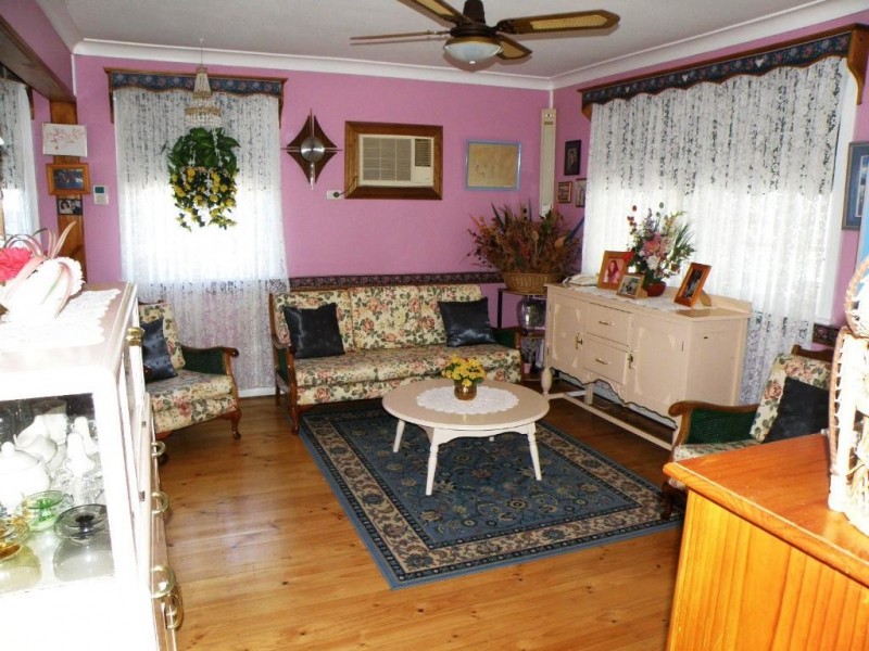 16 Helena St, Emerton NSW 2770