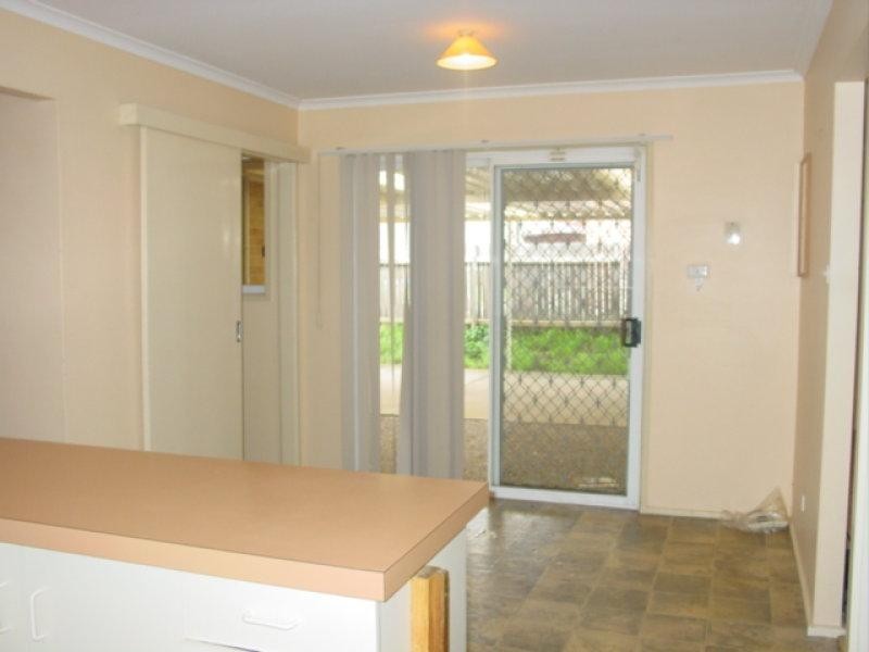 8 Trent Place, Hassall Grove NSW 2761