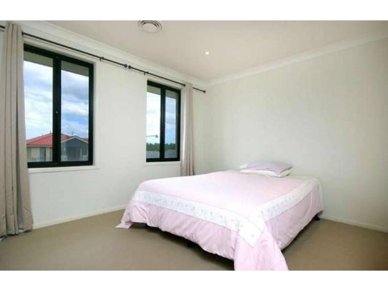 10 Aylsford St, Stanhope Gardens NSW 2768