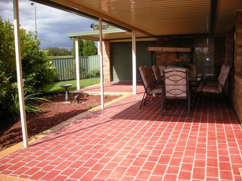 15 Loring Place, Quakers Hill NSW 2763