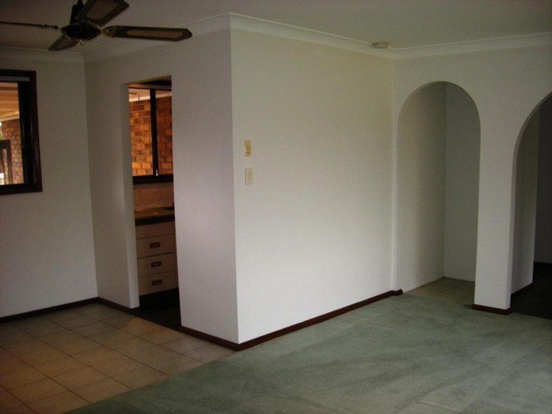 33 Seabrook Crescent, Doonside NSW 2767