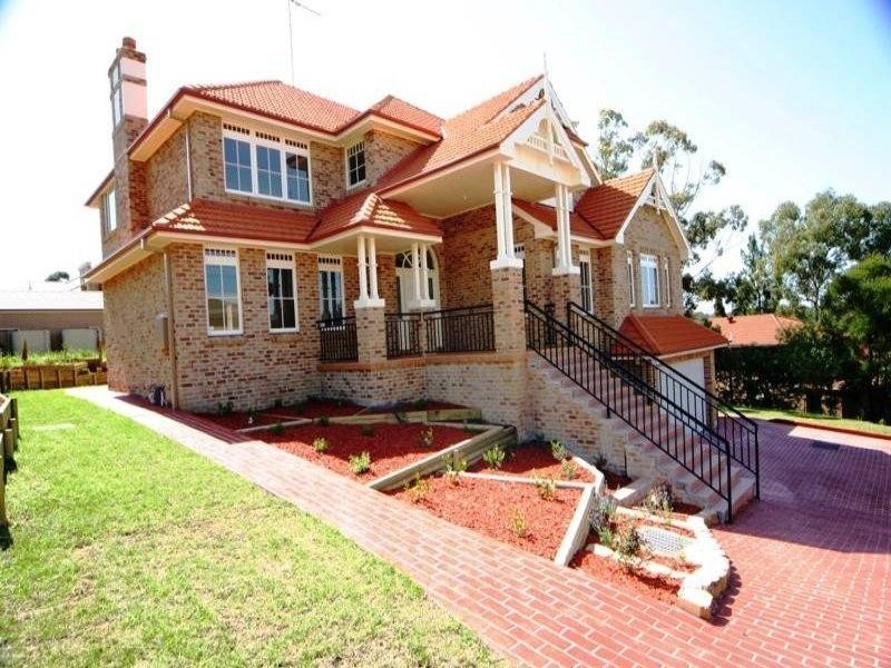 24 Brae Place, Castle Hill NSW 2154