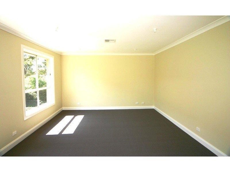 24 Brae Place, Castle Hill NSW 2154