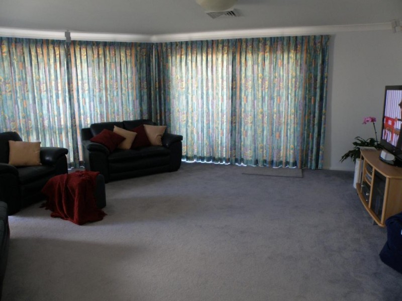 30 Kinnard Way, Kellyville NSW 2155