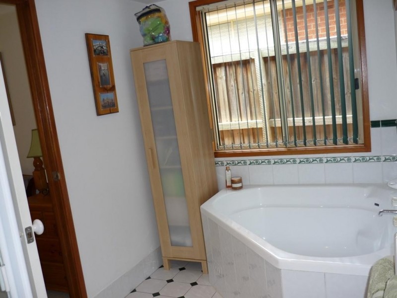 28 Tonkin Crescent, Quakers Hill NSW 2763