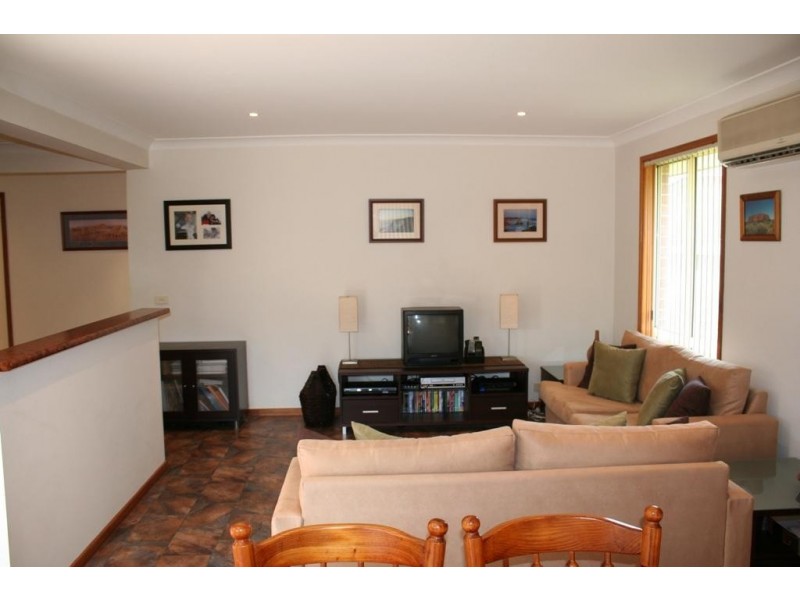 28 Tonkin Crescent, Quakers Hill NSW 2763