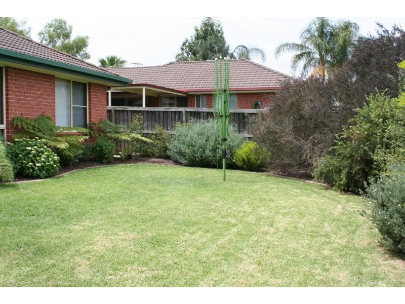 28 Tonkin Crescent, Quakers Hill NSW 2763