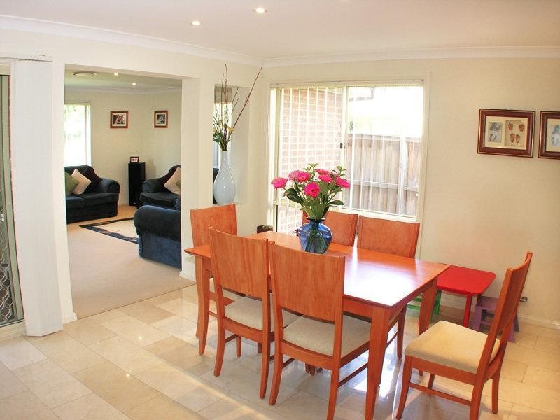 7 Dunross, Beaumont Hills NSW 2155