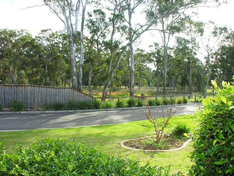 7 Dunross, Beaumont Hills NSW 2155