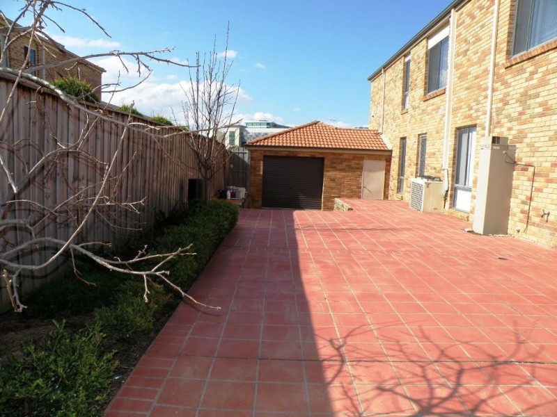 30 John Warren Ave, Glenwood NSW 2768