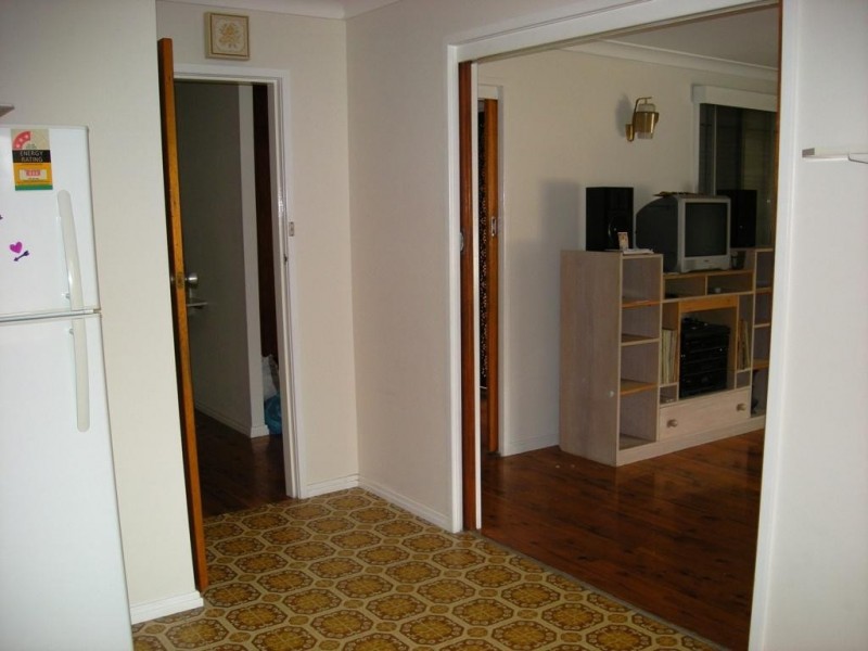 4 Emma Crescent, Wentworthville NSW 2145