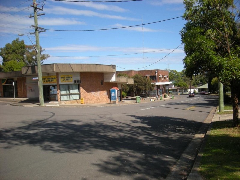 4 Emma Crescent, Wentworthville NSW 2145