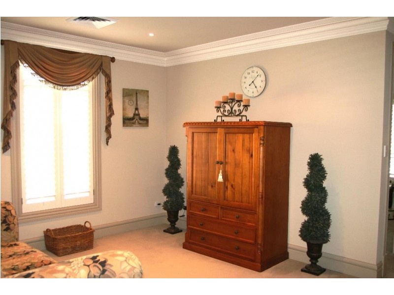 10 Fraser Ave, Kellyville NSW 2155