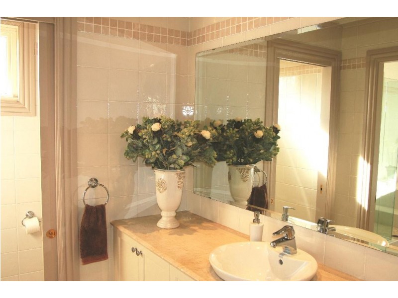 10 Fraser Ave, Kellyville NSW 2155